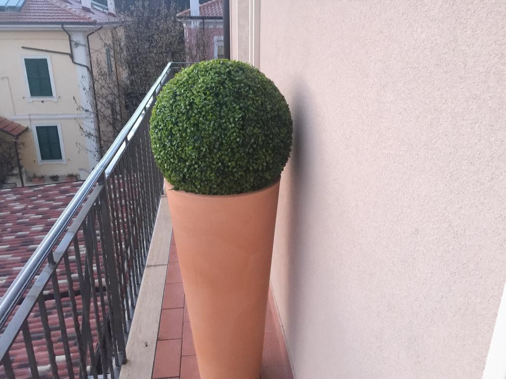 Casina Dei Marsi Bed & Breakfast Avezzano Dış mekan fotoğraf